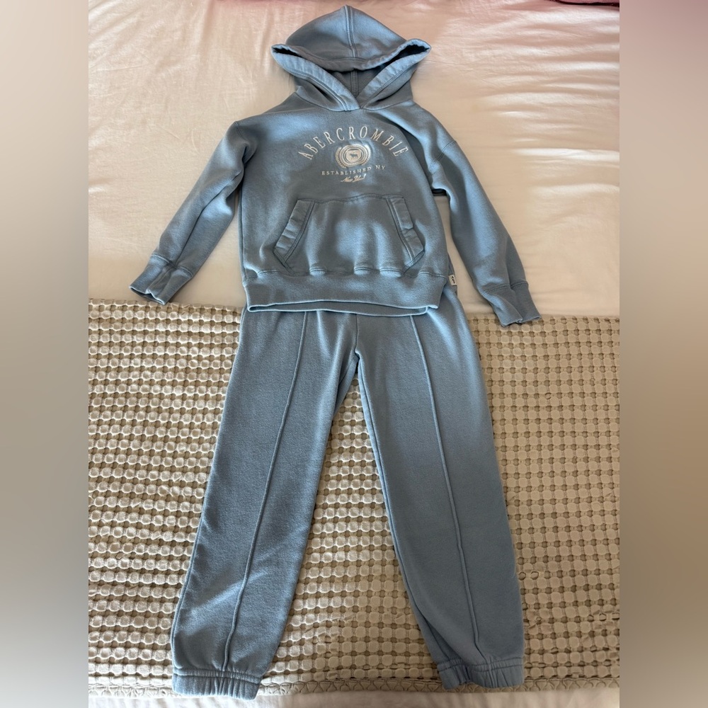 Abercrombie Kids Sweat Set 5-6 Girls